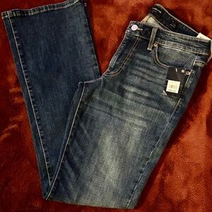 Lucky brand Sweet mid rise boot cut jean NWT Dark Wash Denim Jeans 8/29 R